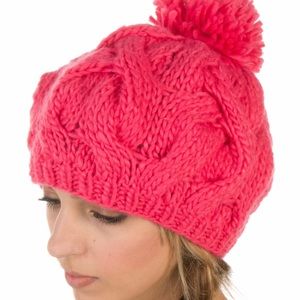 NWOT SAKKAS Cable Knit Pom-Pom Thick Slouch Ladies Hat-ONE SIZE 100% Acrylic
